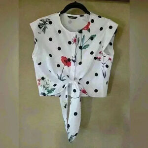 SHEIN | White Sleeveless Tie-Front Blouse, Size M